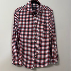 Vineyard Vines Performance Long Sleeve Classic Fit Tucker Shirt